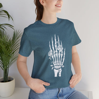 White Roses and Skeleton Hand  Gothic Graphic T-Shirt – Alt Aesthetic Poetic Goth Streetwear