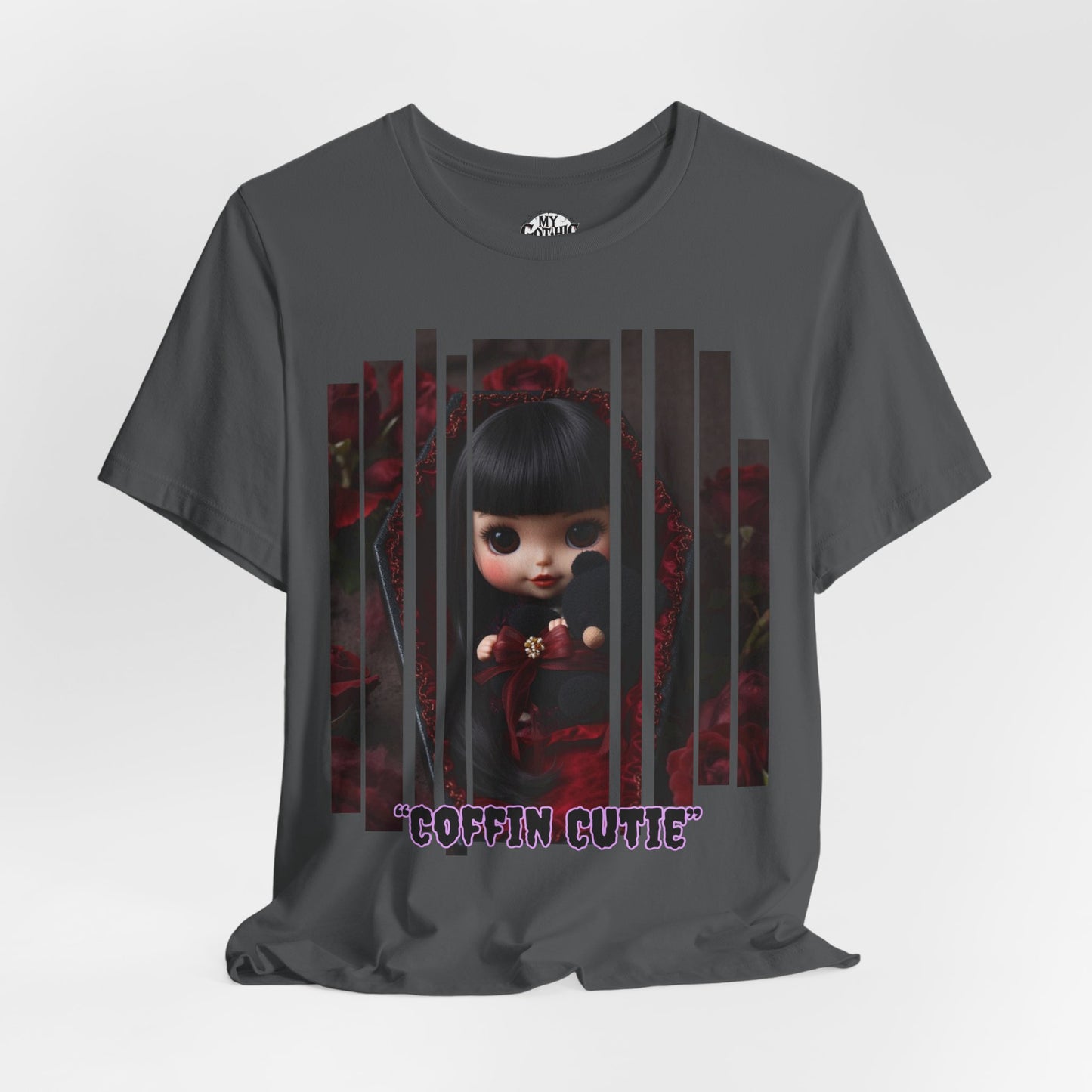 “Coffin Cutie” — cute Gothic doll peeking out from a small coffin Graphic T-Shirt – Alt Aesthetic Poetic Goth Street-wear