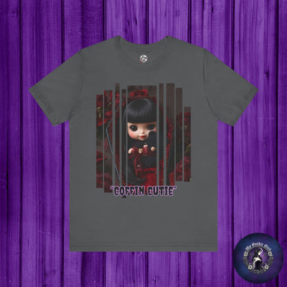 “Coffin Cutie” — cute Gothic doll peeking out from a small coffin Graphic T-Shirt – Alt Aesthetic Poetic Goth Street-wear